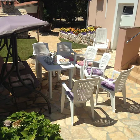 Appartement Grosszuegige Lolinka By Interhome *