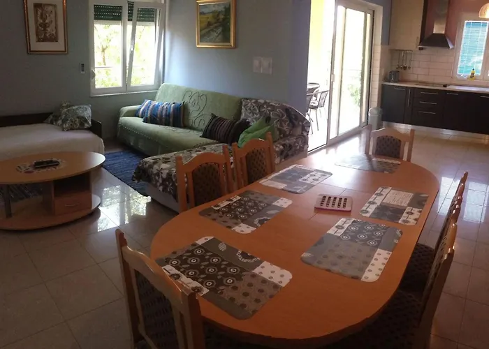 Apartament Grosszuegige Lolinka By Interhome Bibinje