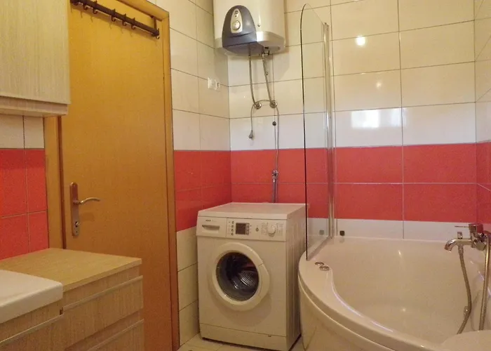 Grosszuegige Lolinka By Interhome